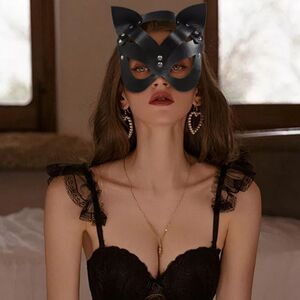 NWOT Black Faux Leather Cat Mask